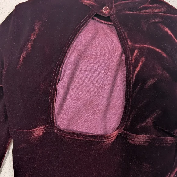 CHRISTMAS GK Ice Figure Skating Baton Twirling Dance Skirted Dress Leotard AXS - Picture 3 of 5